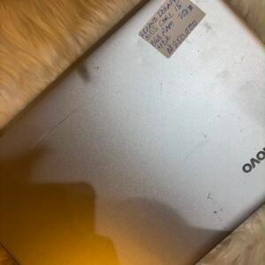 Lenovo ideapad 510s core i5 8GB RAM 750 HDD