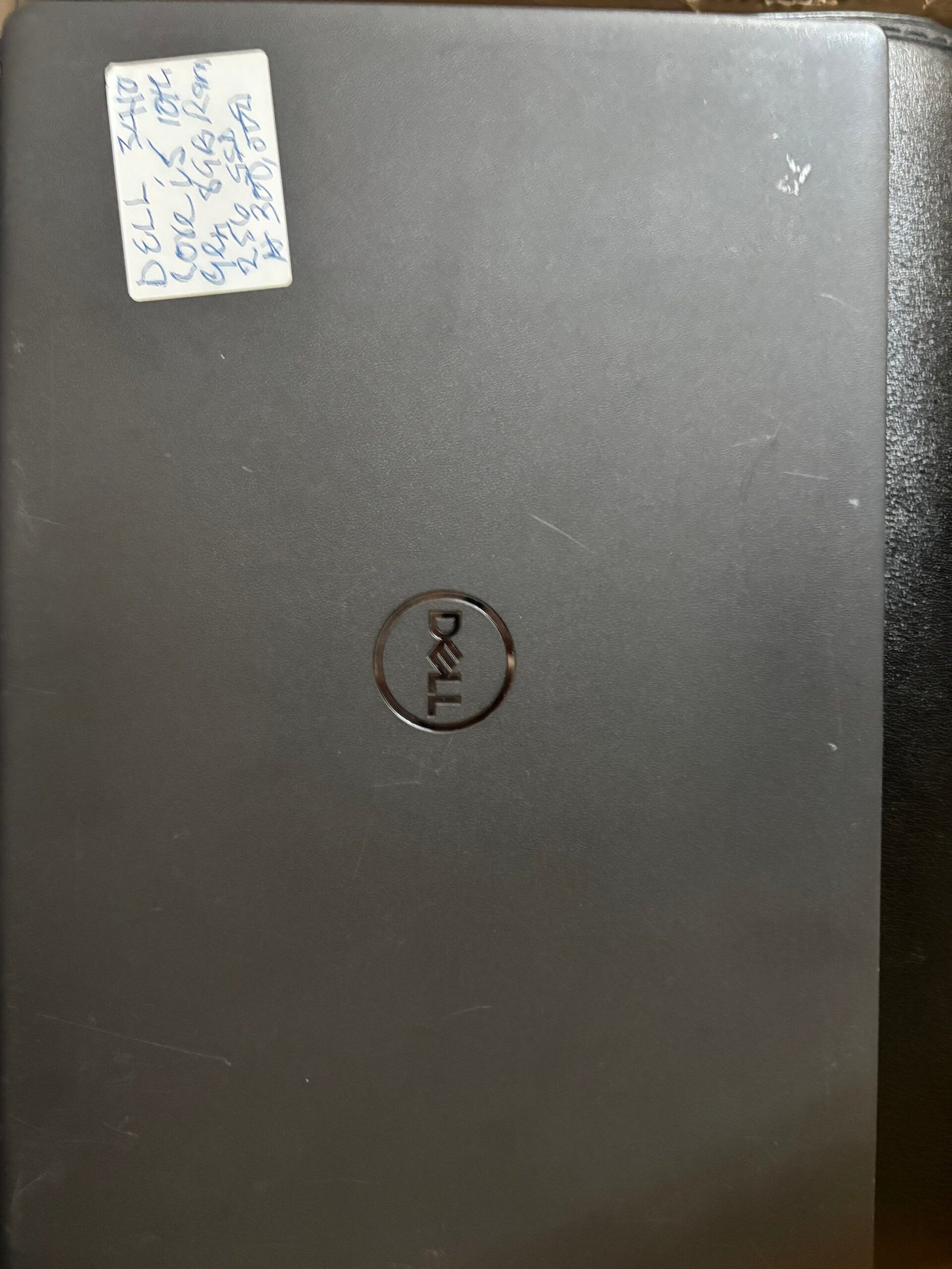 Dell 3410 core i5 10th GEN 8gb RAM 256SSD